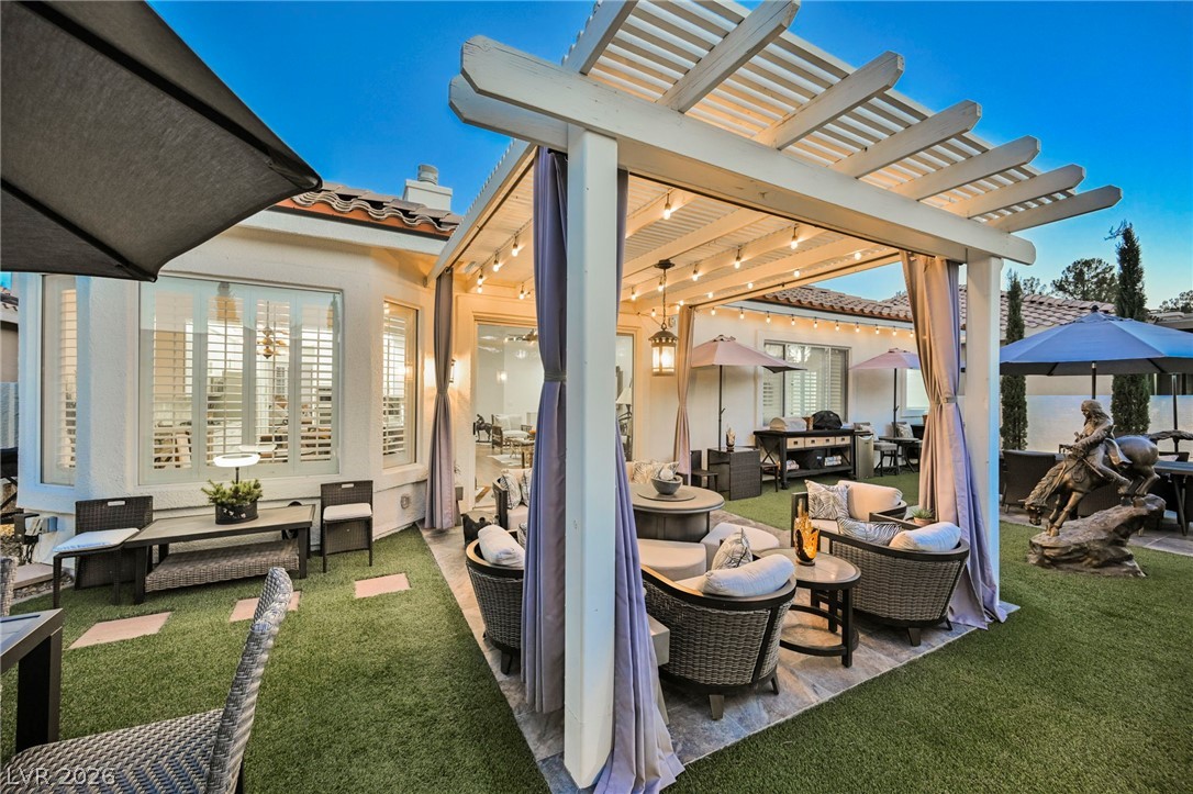 1613 Hidden Spring Drive