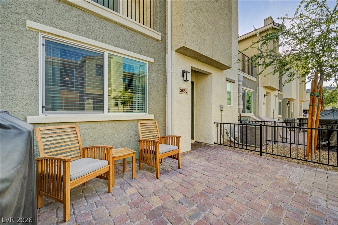 2650 Wimbledon White Court