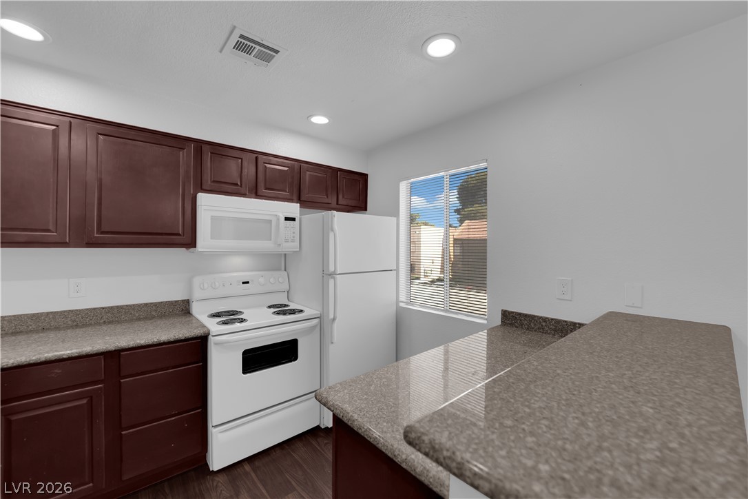 4421 Alexis Drive 428