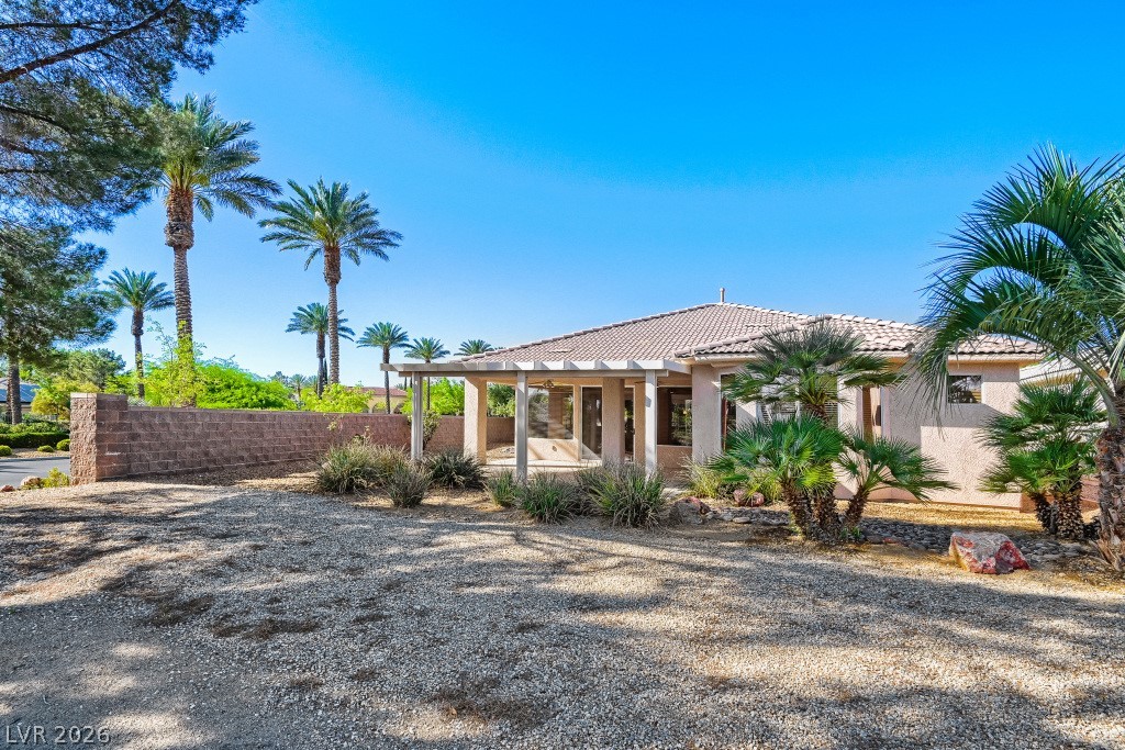 10430 Mandarino Avenue