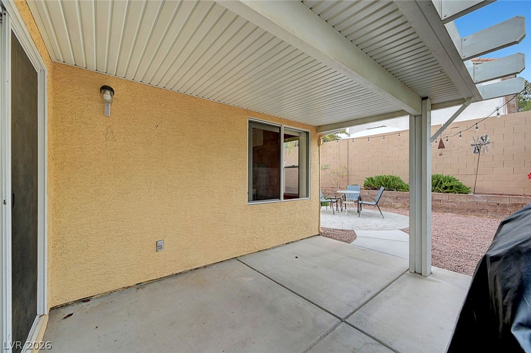 10008 Yellow Canary Avenue