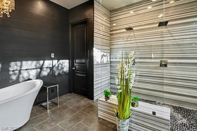 24 Panorama Crest Avenue