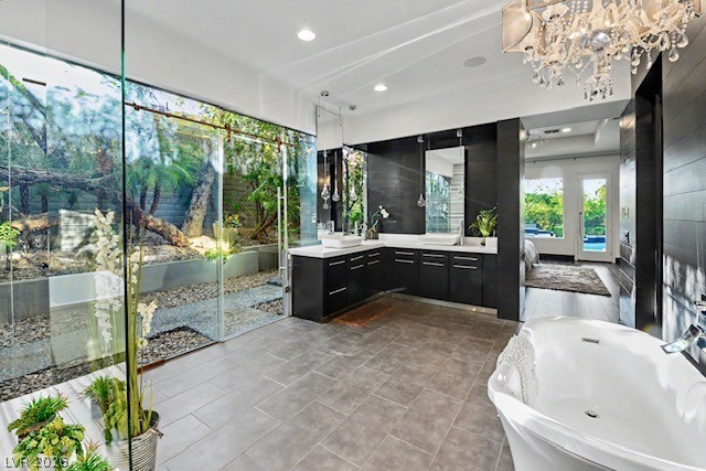 24 Panorama Crest Avenue