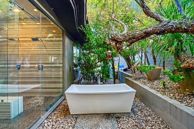 24 Panorama Crest Avenue