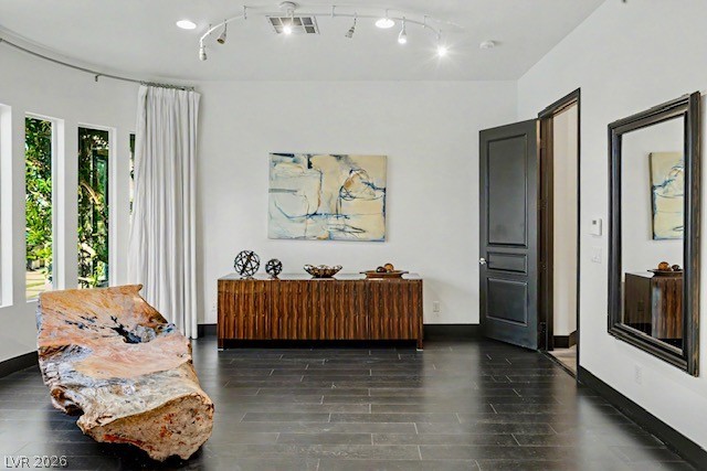 24 Panorama Crest Avenue