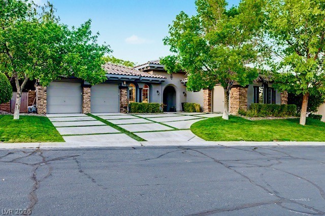 24 Panorama Crest Avenue