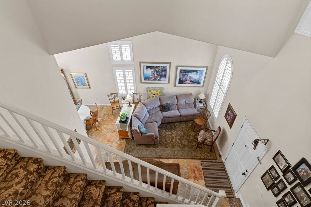 8125 Boxberry Avenue