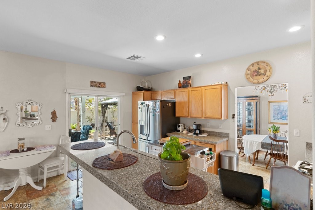 8125 Boxberry Avenue