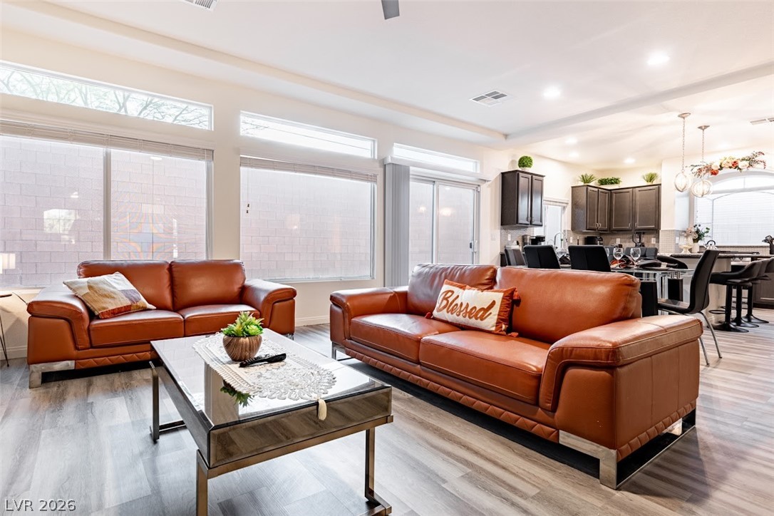 8509 Silver Coast Street