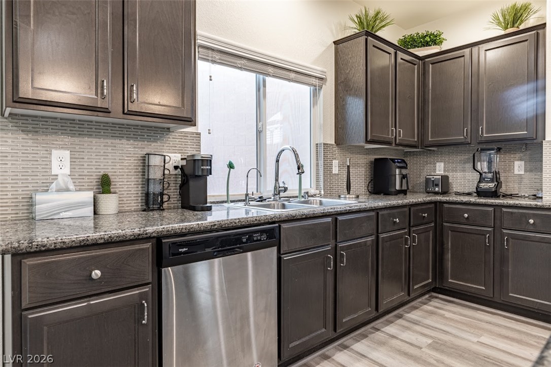 8509 Silver Coast Street