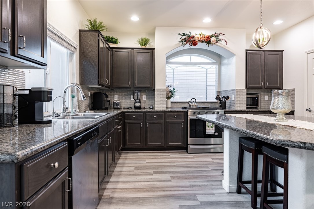 8509 Silver Coast Street