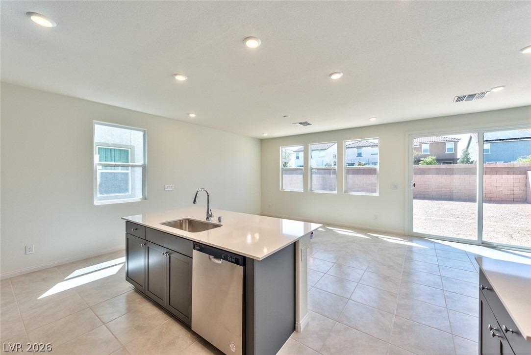 10167 Glowing Amber Street