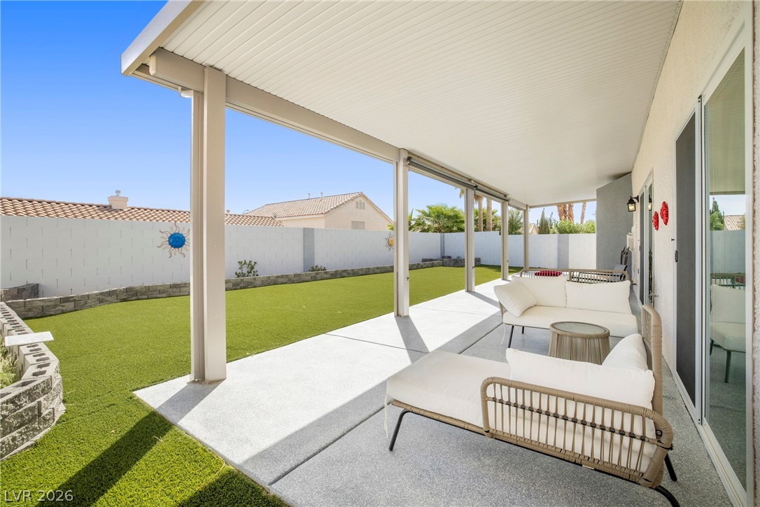 7936 Avalon Mist Street