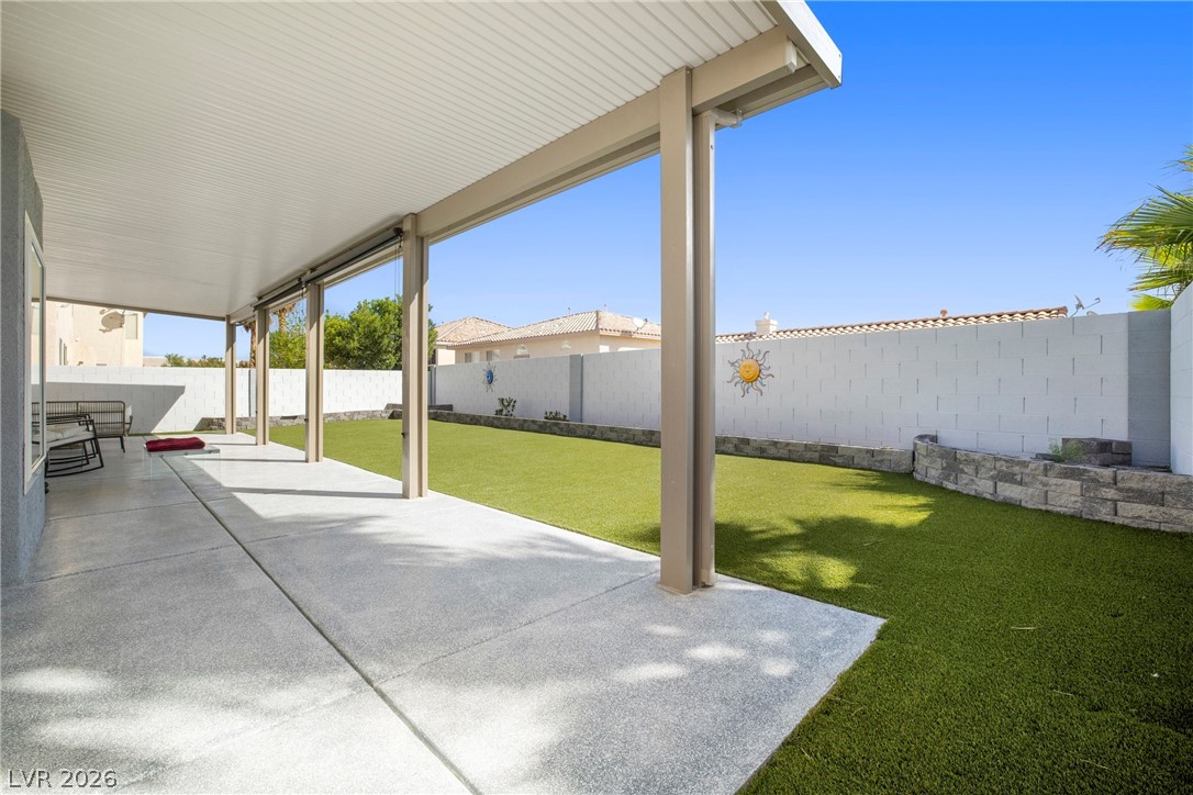 7936 Avalon Mist Street