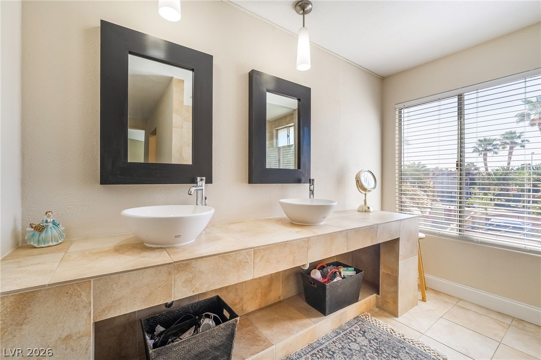 6741 Bodega Drive