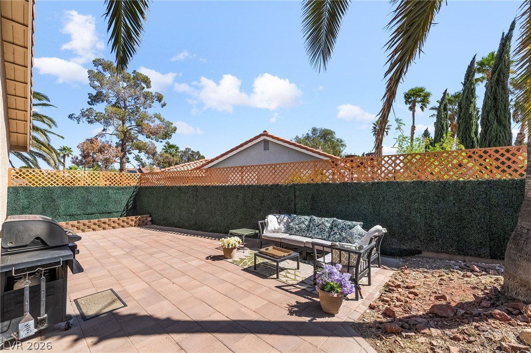 6741 Bodega Drive