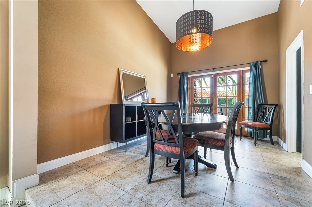 6741 Bodega Drive