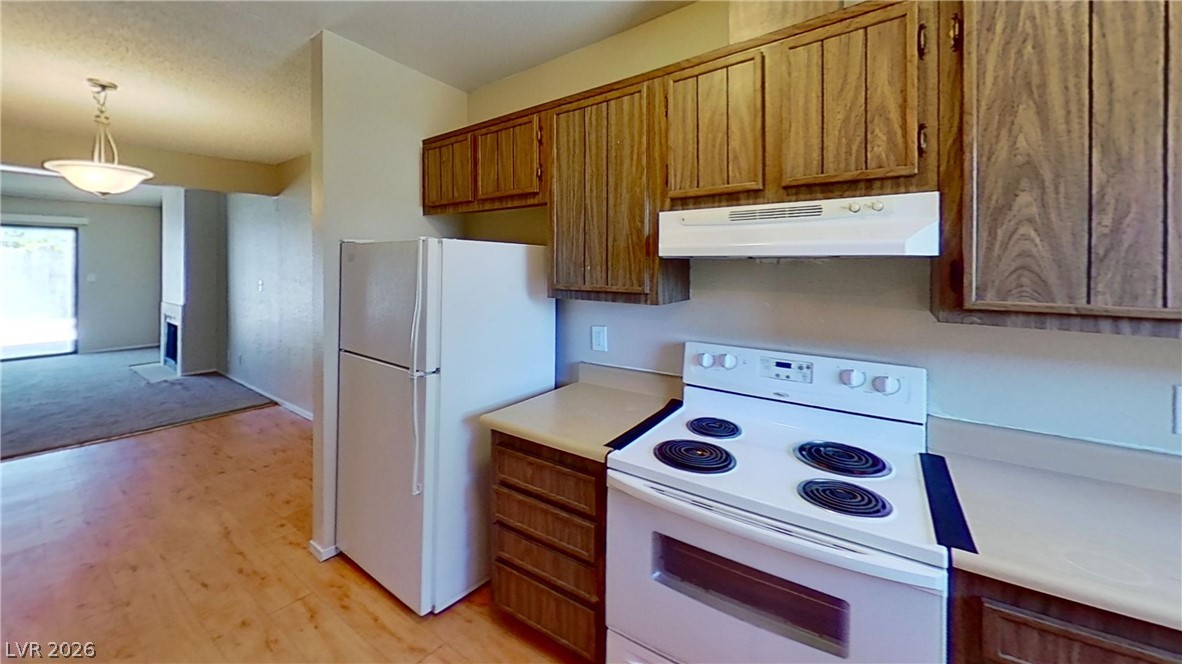 1569 Hialeah Drive