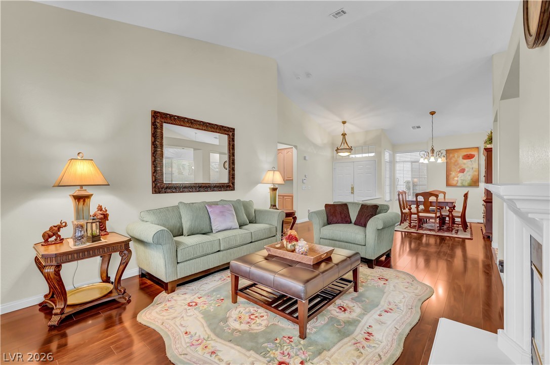8421 Willow Point Court