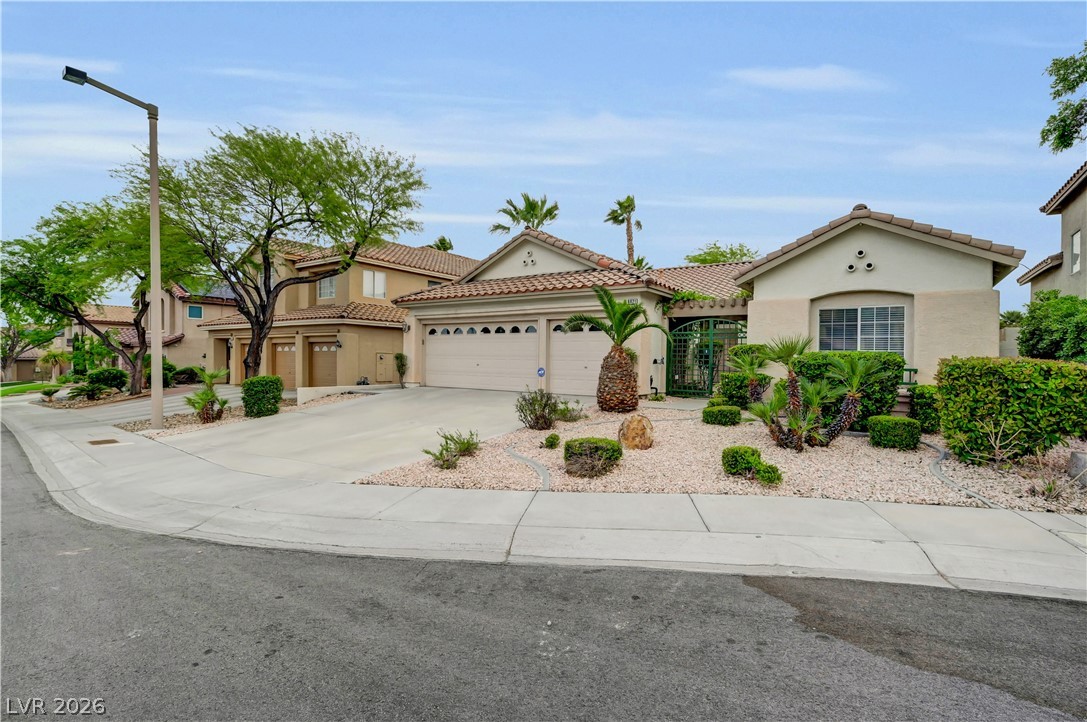 8421 Willow Point Court