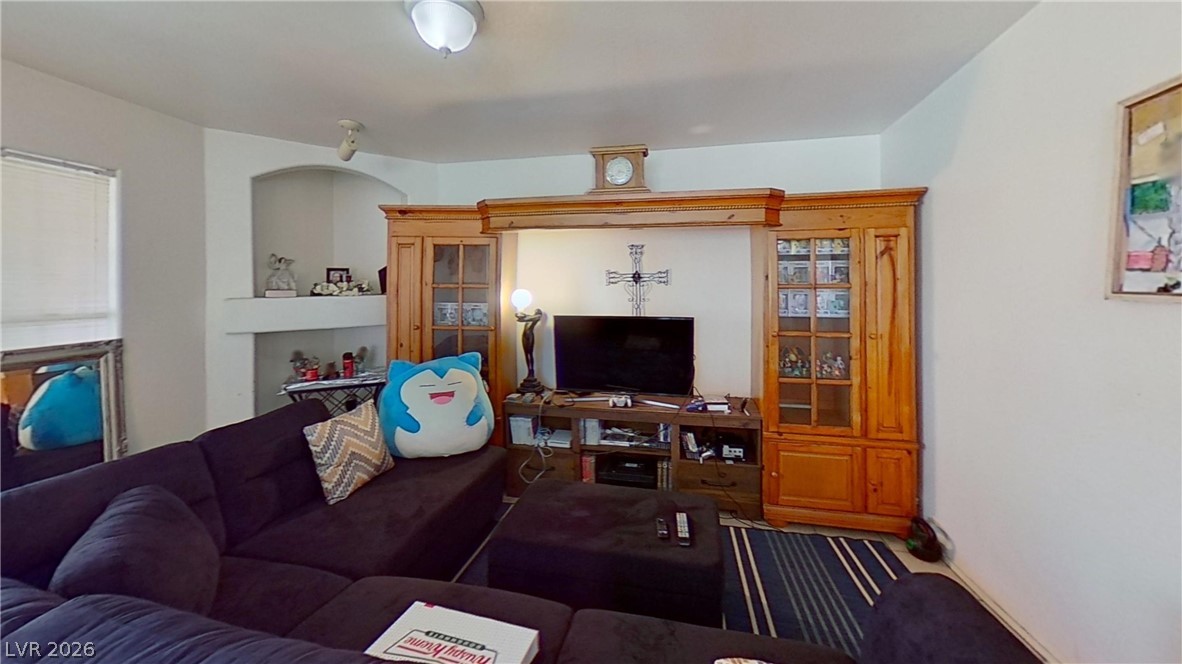 2101 Sun Avenue