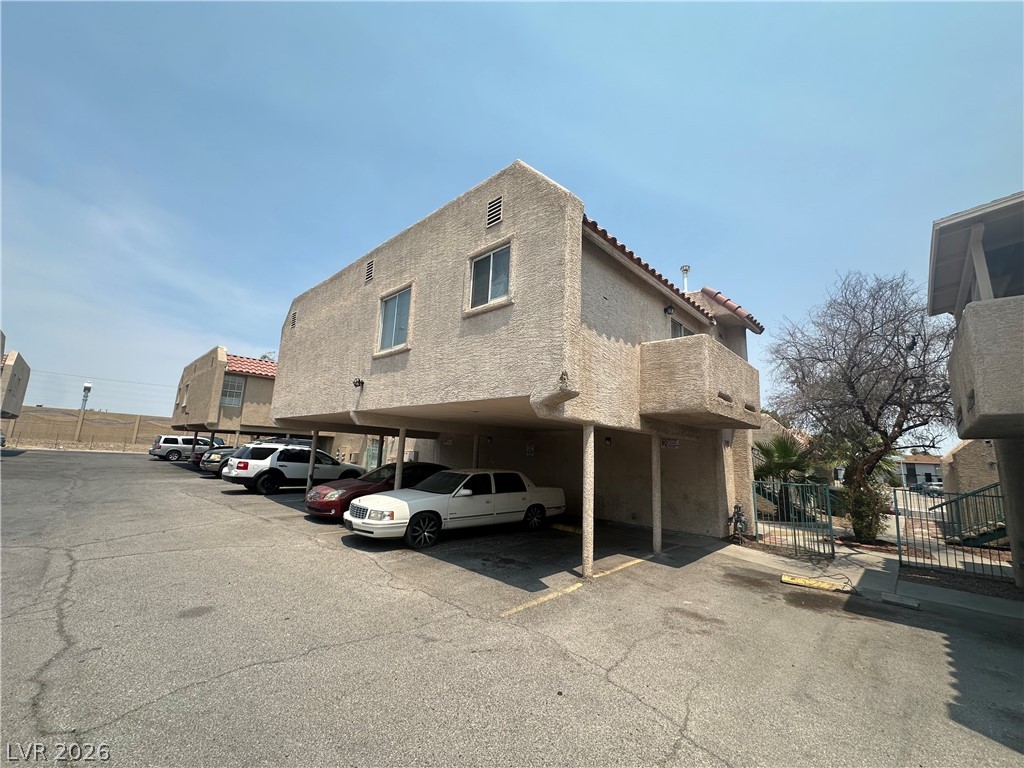 2101 Sun Avenue
