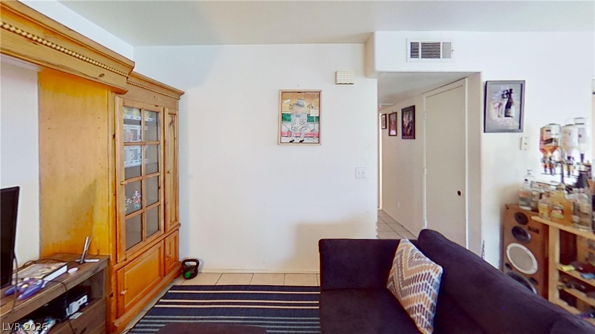 2101 Sun Avenue