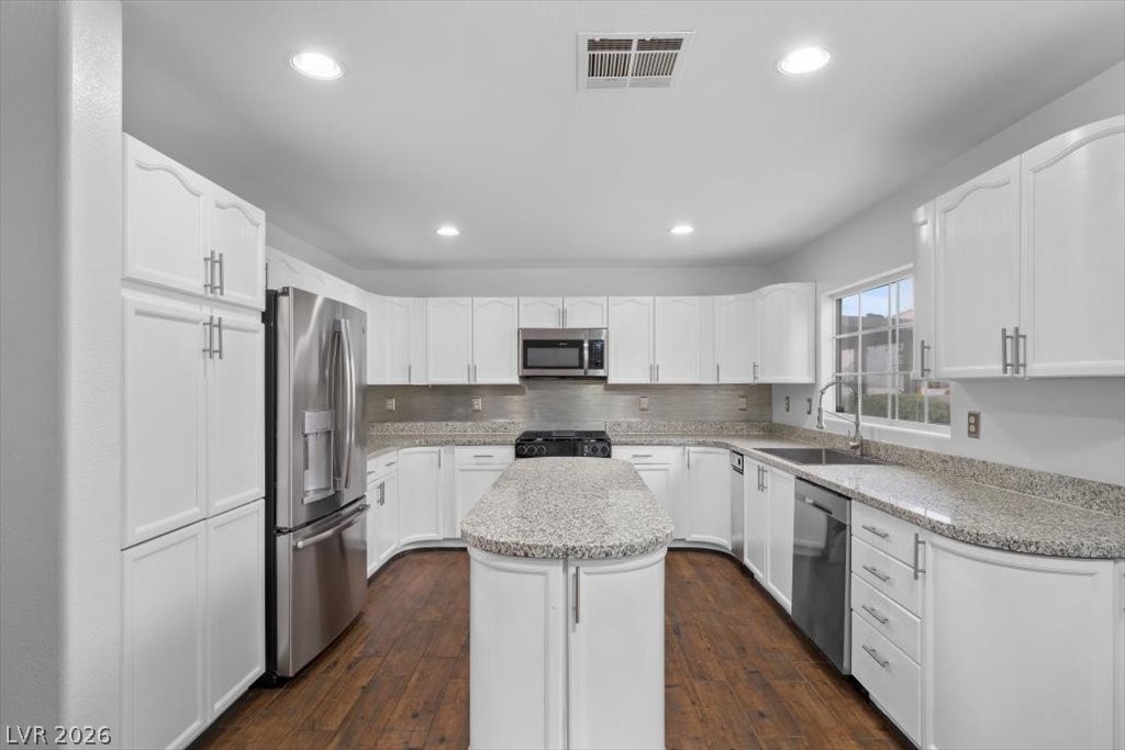 7882 West Gilmore Avenue