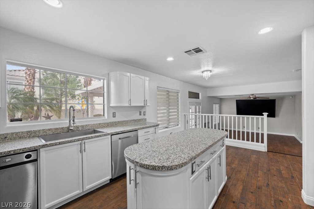 7882 West Gilmore Avenue