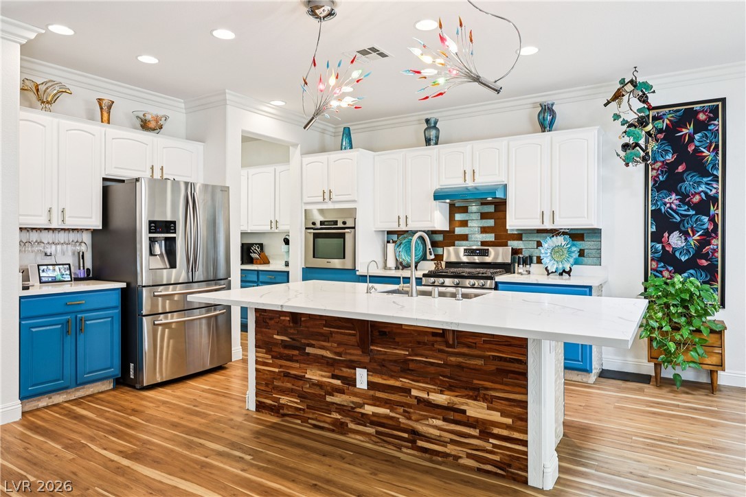 2188 Bannerwood Street