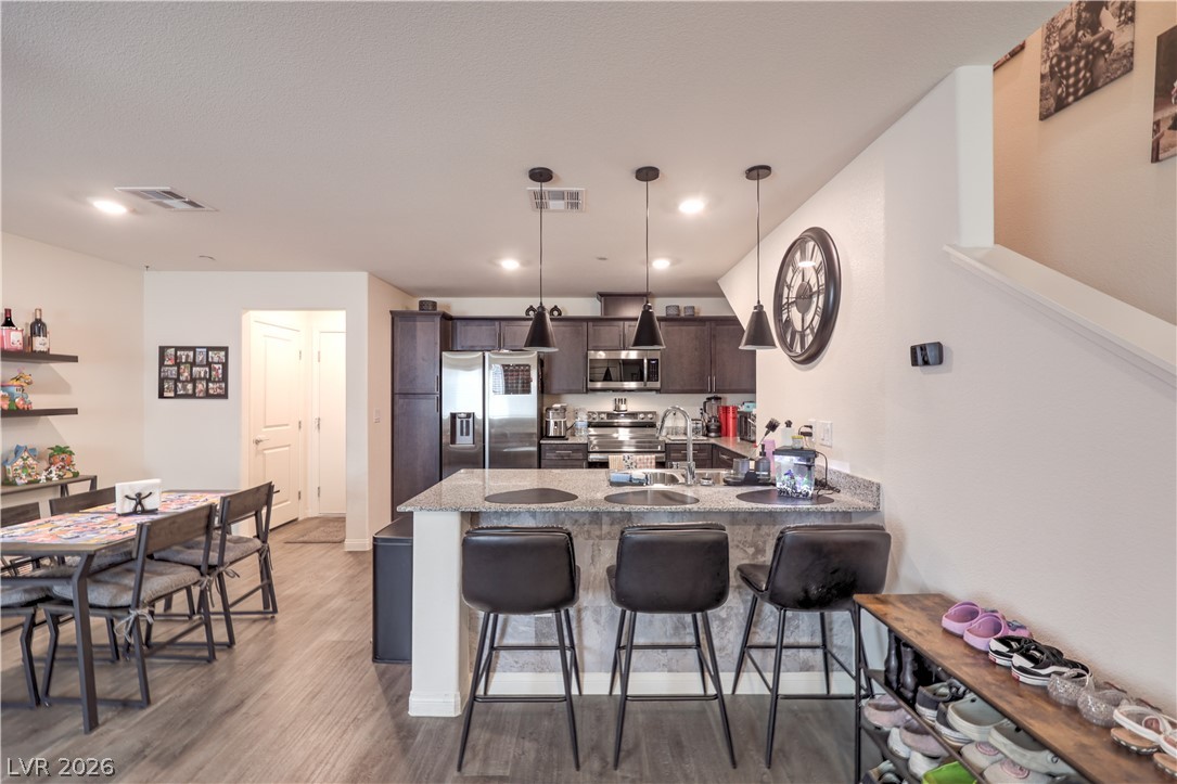 6816 Citron Mist Court