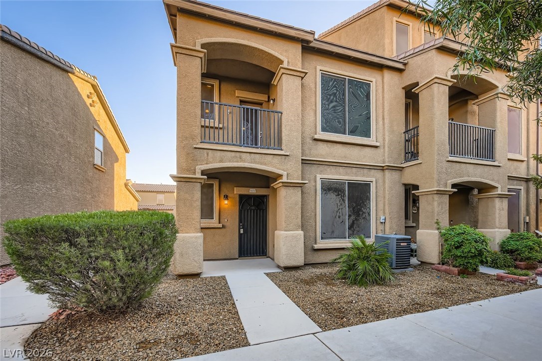4571 Townwall Street