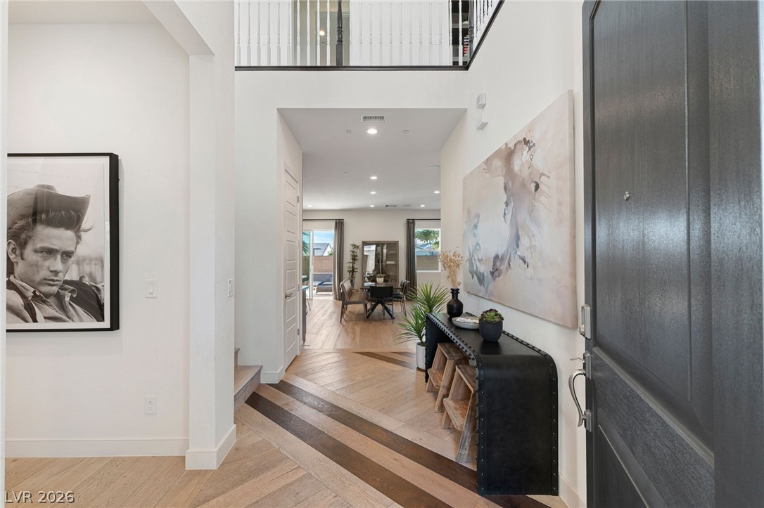 10125 Sequoia Glen Avenue