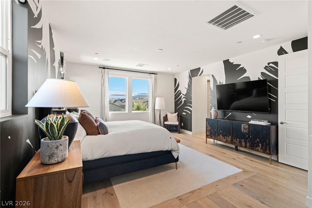 10125 Sequoia Glen Avenue