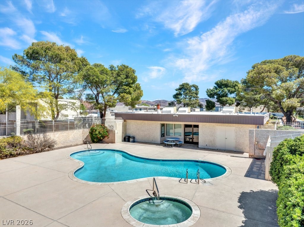 765 Anne Lane