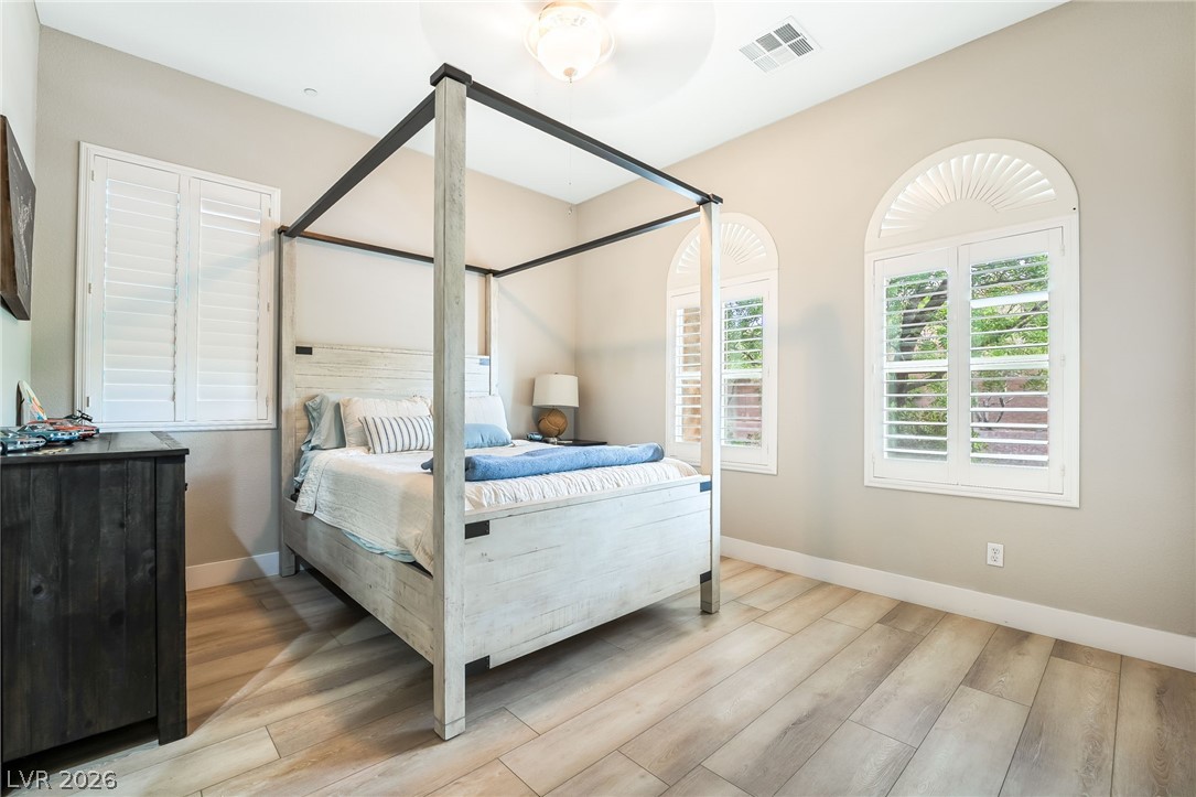 27 Contrada Fiore Drive