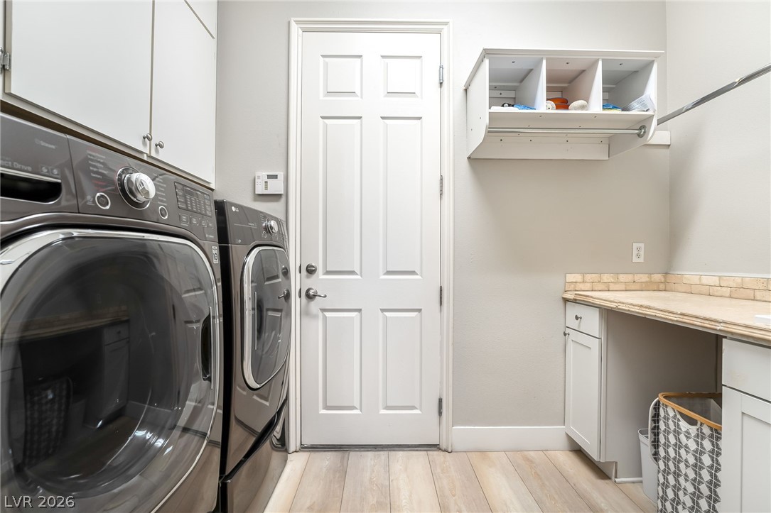 27 Contrada Fiore Drive