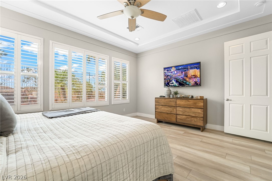 27 Contrada Fiore Drive