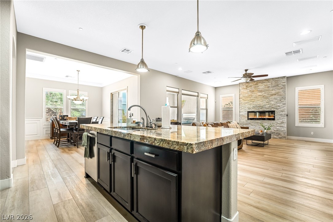 27 Contrada Fiore Drive