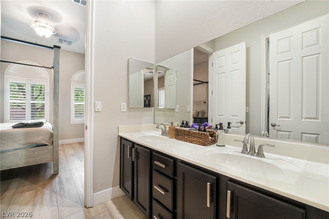 27 Contrada Fiore Drive