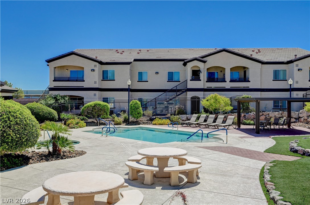2291 West Horizon Ridge Parkway 5129