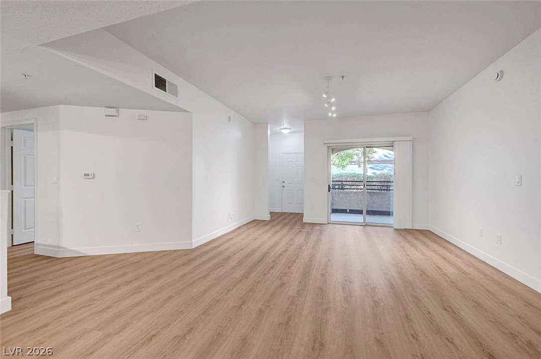 2291 West Horizon Ridge Parkway 5129