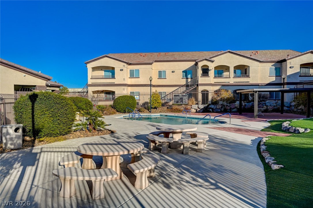 2291 West Horizon Ridge Parkway 5129