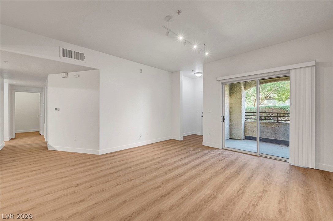 2291 West Horizon Ridge Parkway 5129