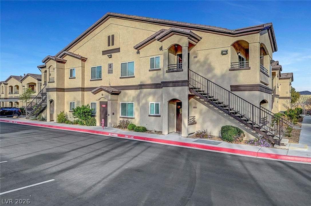 2291 West Horizon Ridge Parkway 5129
