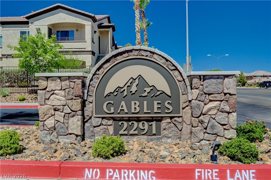 2291 West Horizon Ridge Parkway 5129