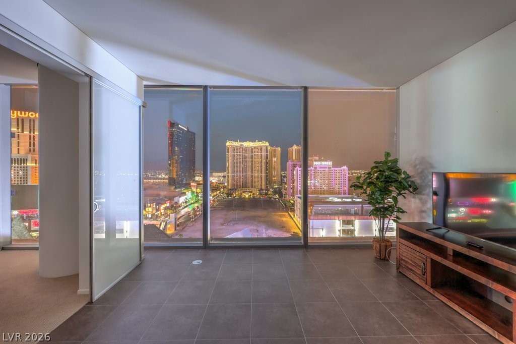 3722 Las Vegas Boulevard 1204