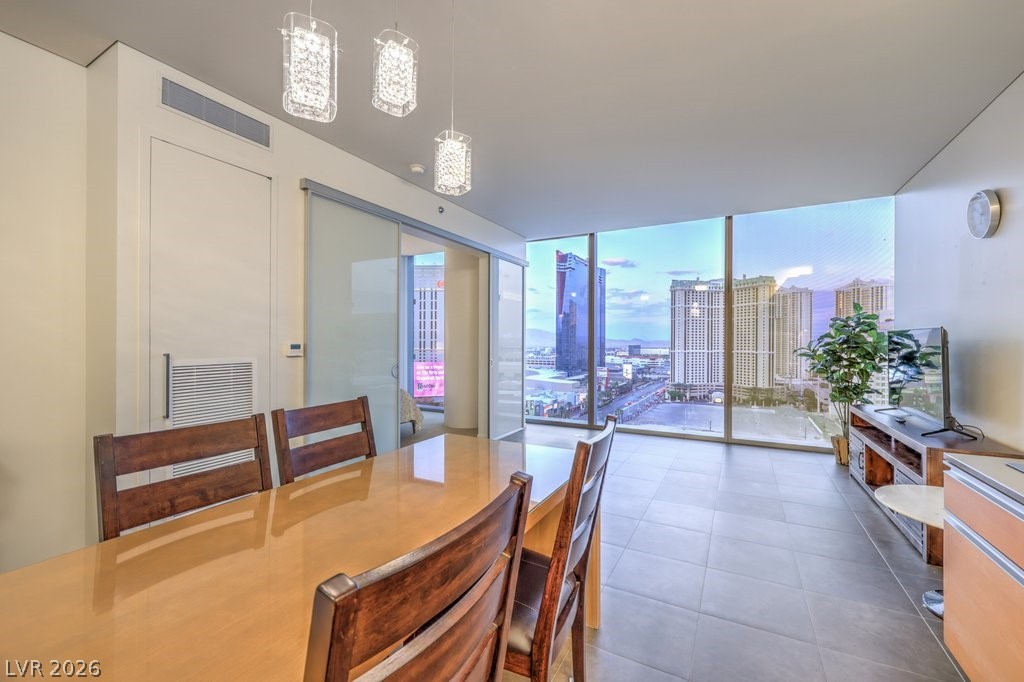 3722 Las Vegas Boulevard 1204