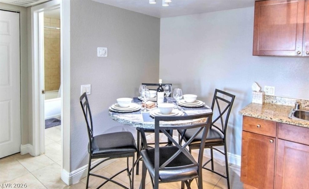 4200 South Valley View Boulevard 2081