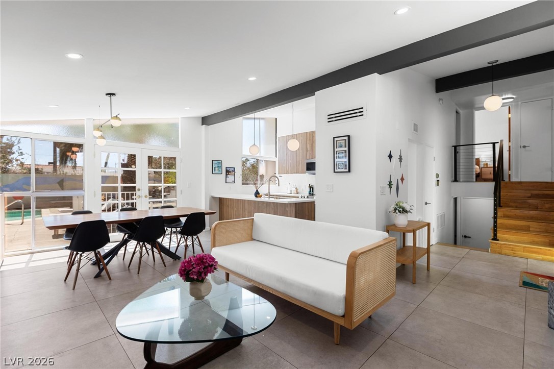 1607 Pawnee Drive